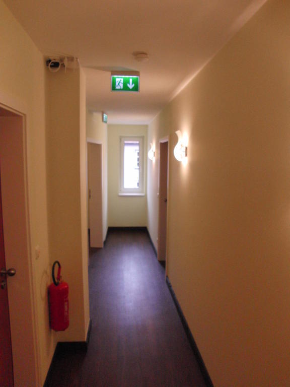 Hotel Garni Am Kirchplatz Ilmenau Room photo